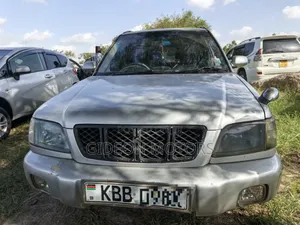 Subaru Forester 2001 Silver