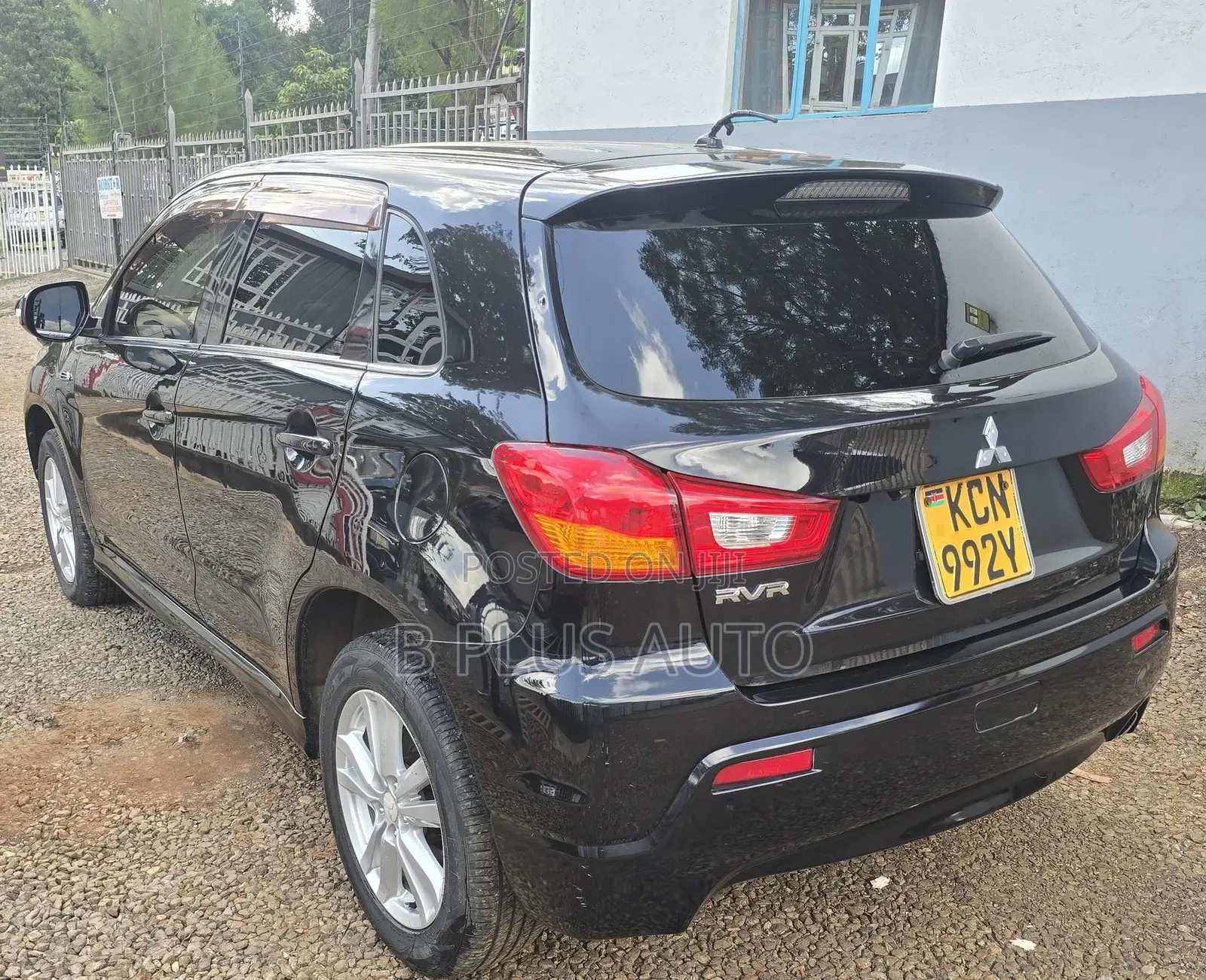 Mitsubishi RVR 2010 Black