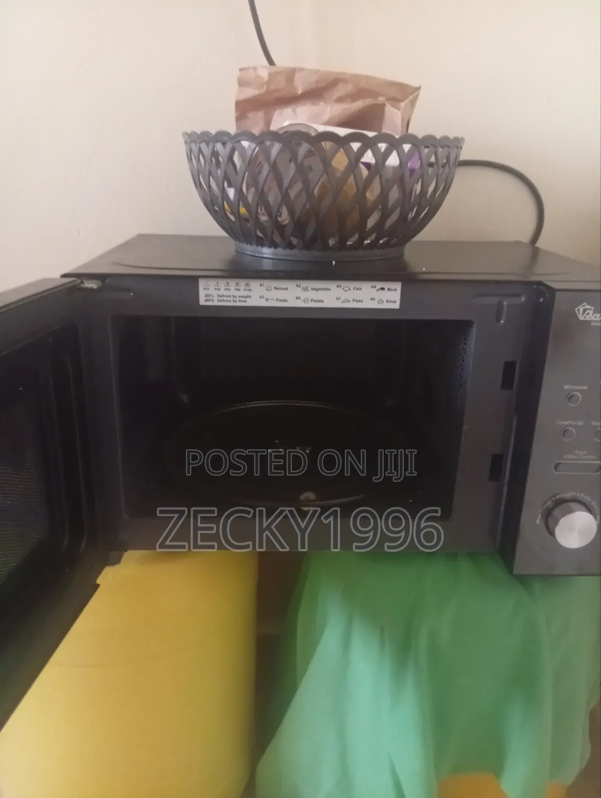 Ramtons Microwave for Sale