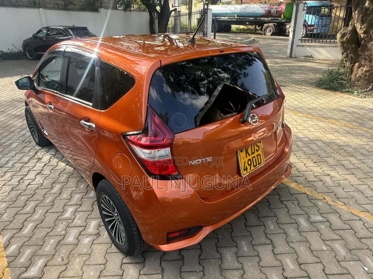 Nissan Note 2018 Orange