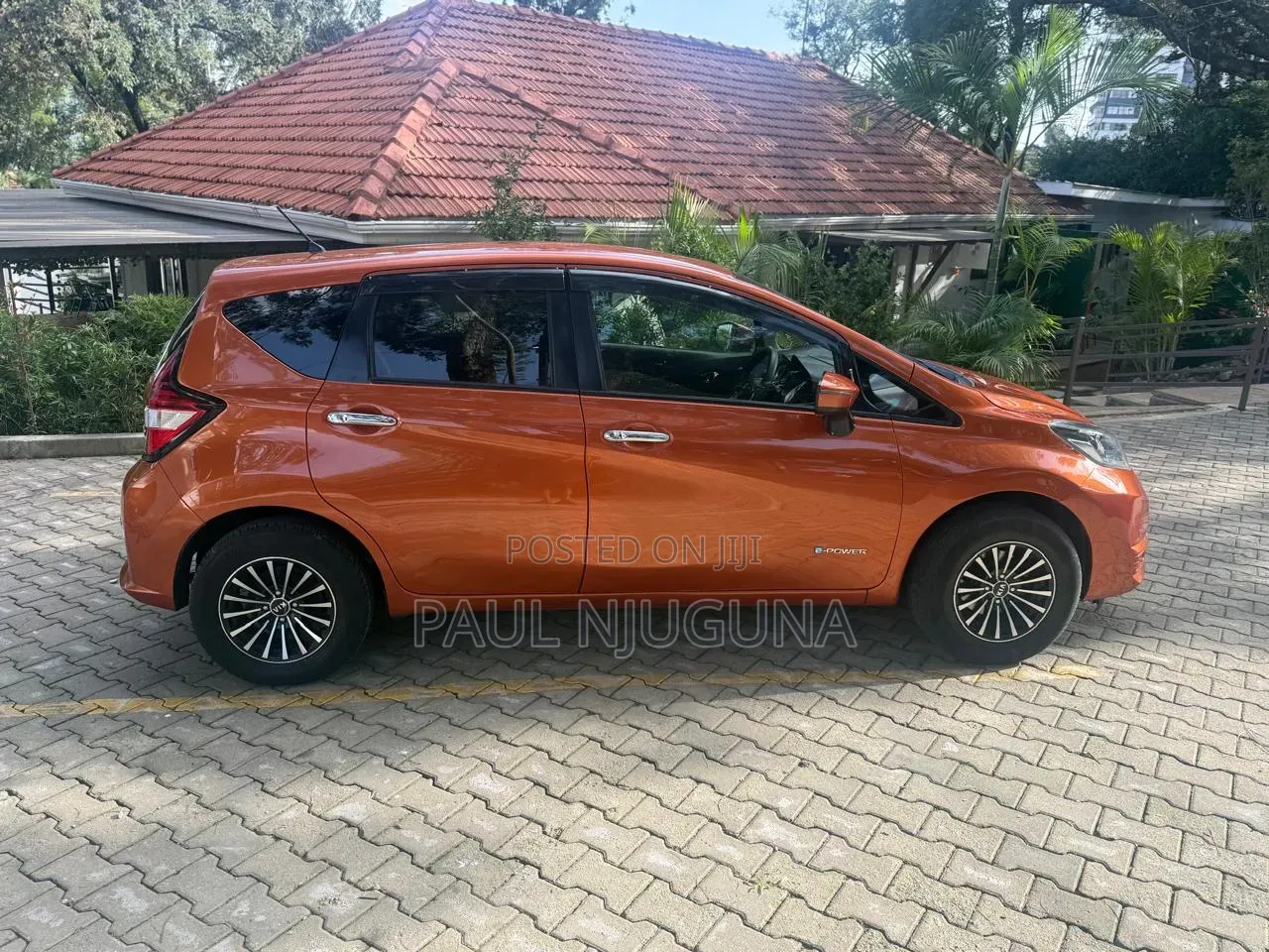 Nissan Note 2018 Orange