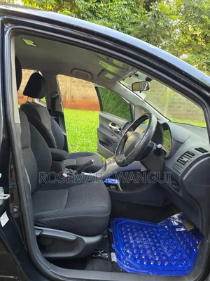 Toyota Auris 2011 Black