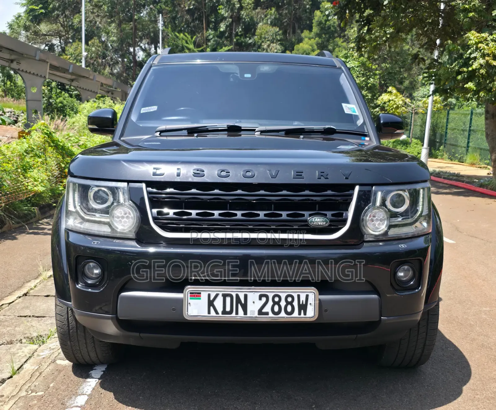 Land Rover Discovery 2016 Black