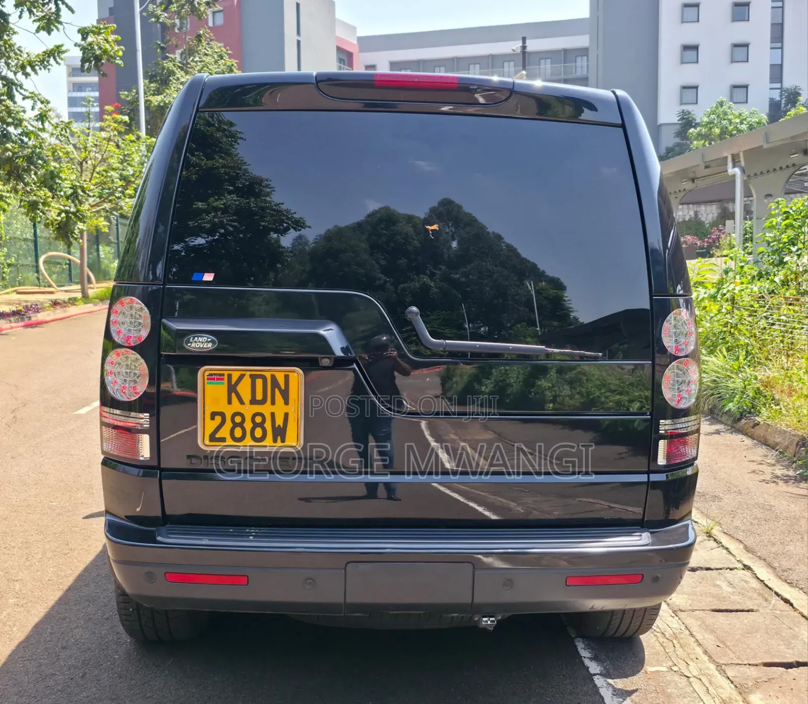 Land Rover Discovery 2016 Black