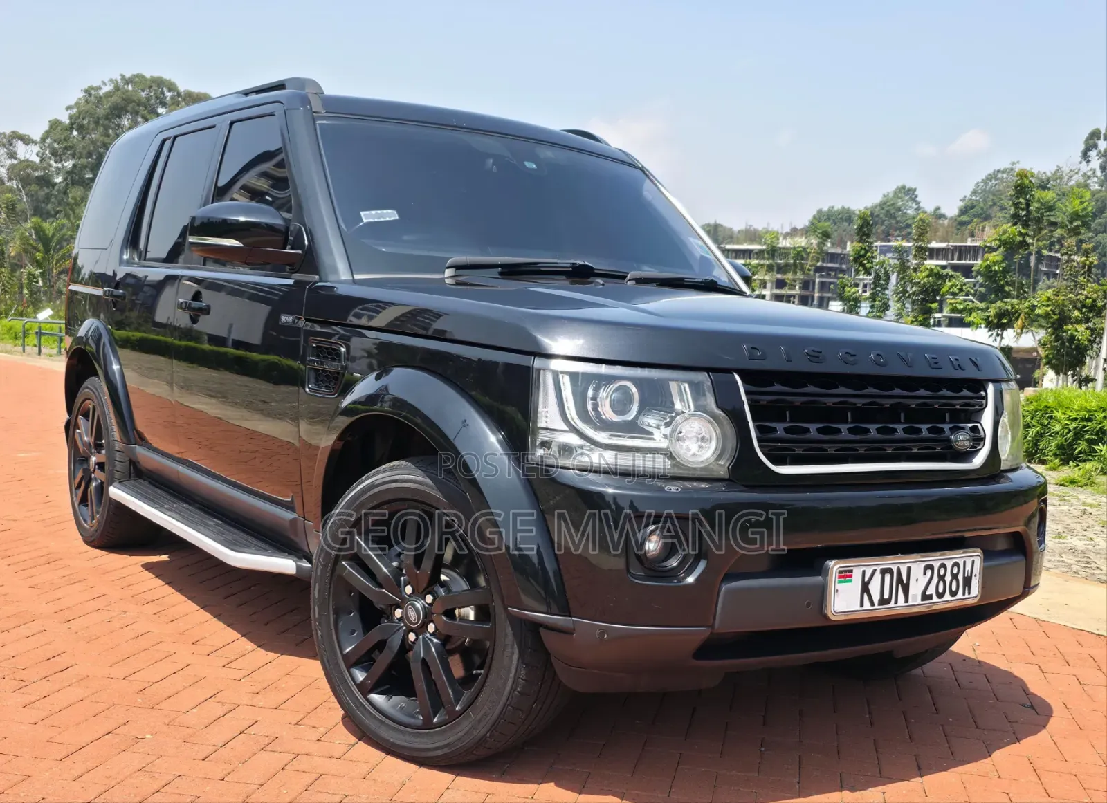 Land Rover Discovery 2016 Black