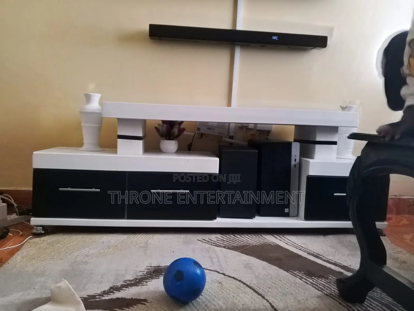 Tv Stand 5feet