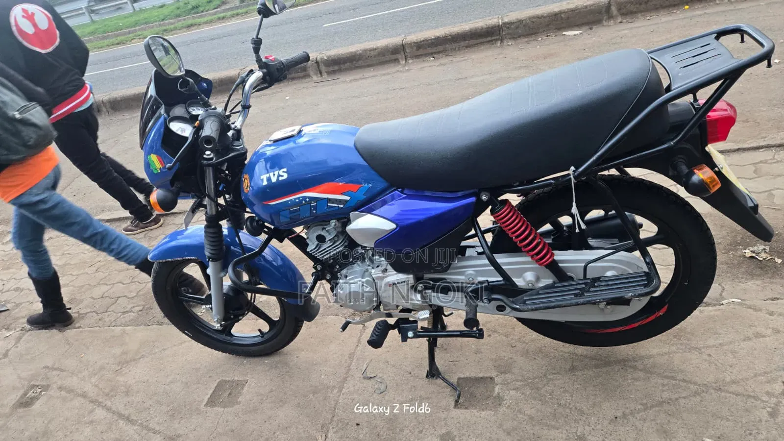 TVS HLX Plus ES 2026 Blue