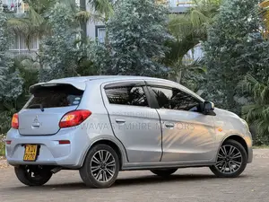 Mitsubishi Mirage GT 2018 Gray