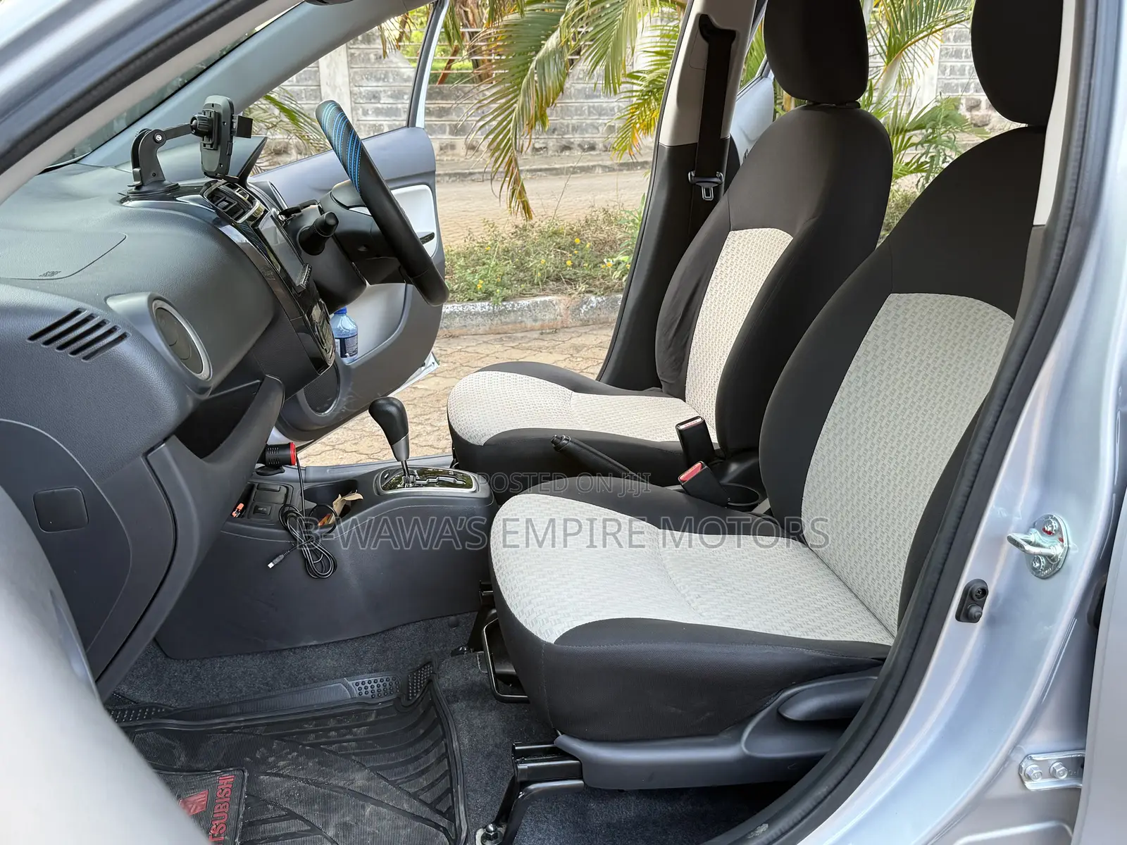 Mitsubishi Mirage GT 2018 Gray