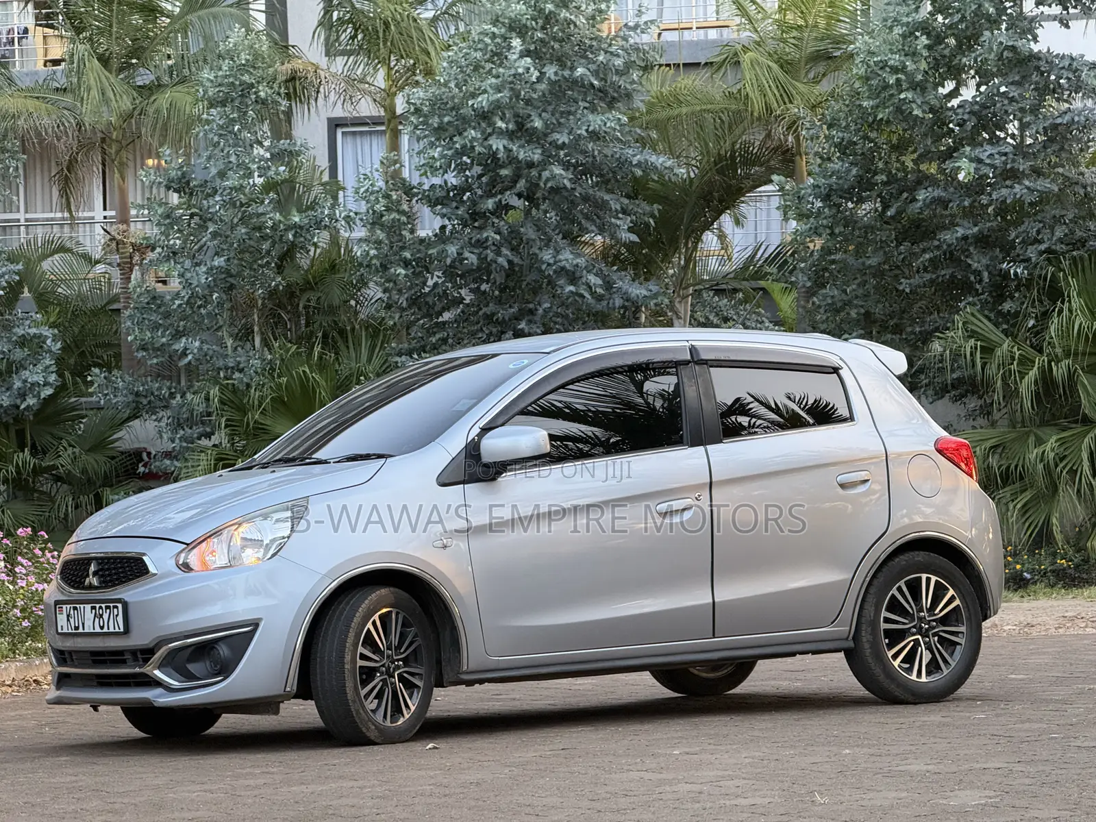 Mitsubishi Mirage GT 2018 Gray