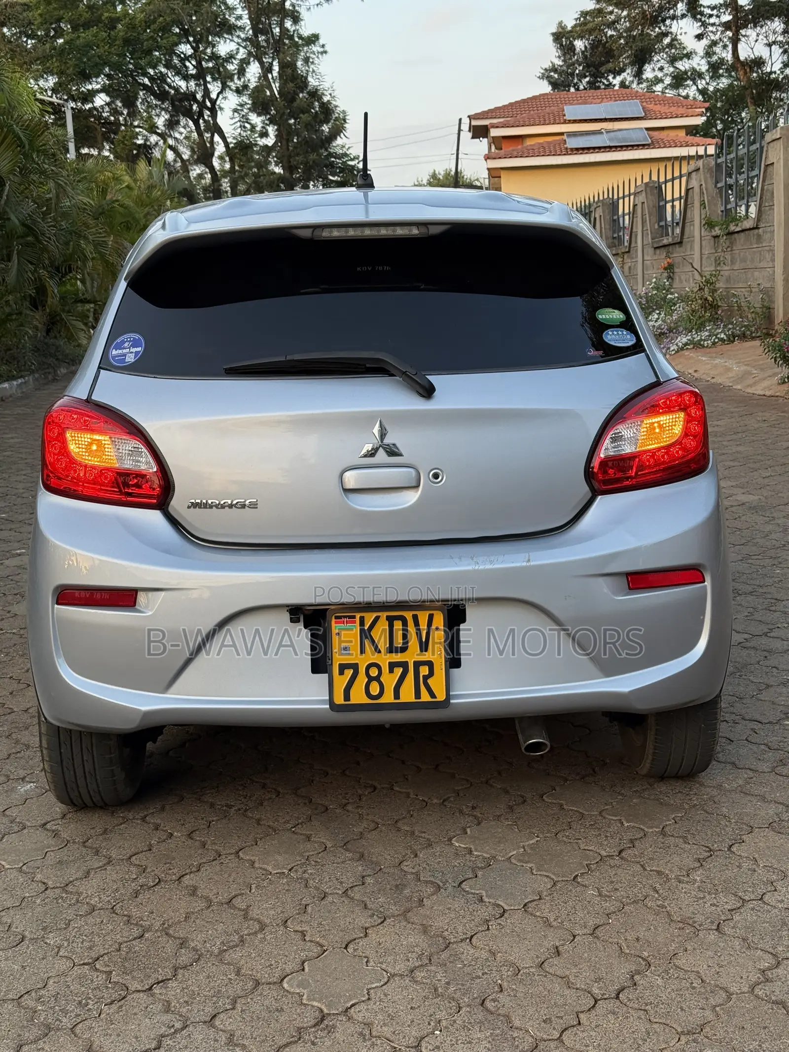 Mitsubishi Mirage GT 2018 Gray