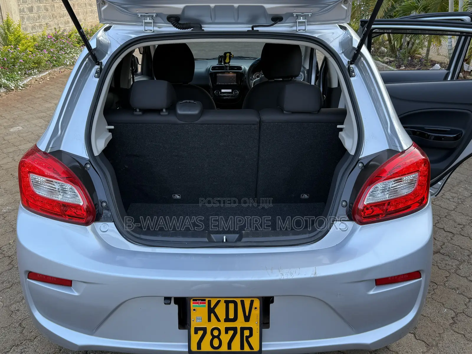 Mitsubishi Mirage GT 2018 Gray