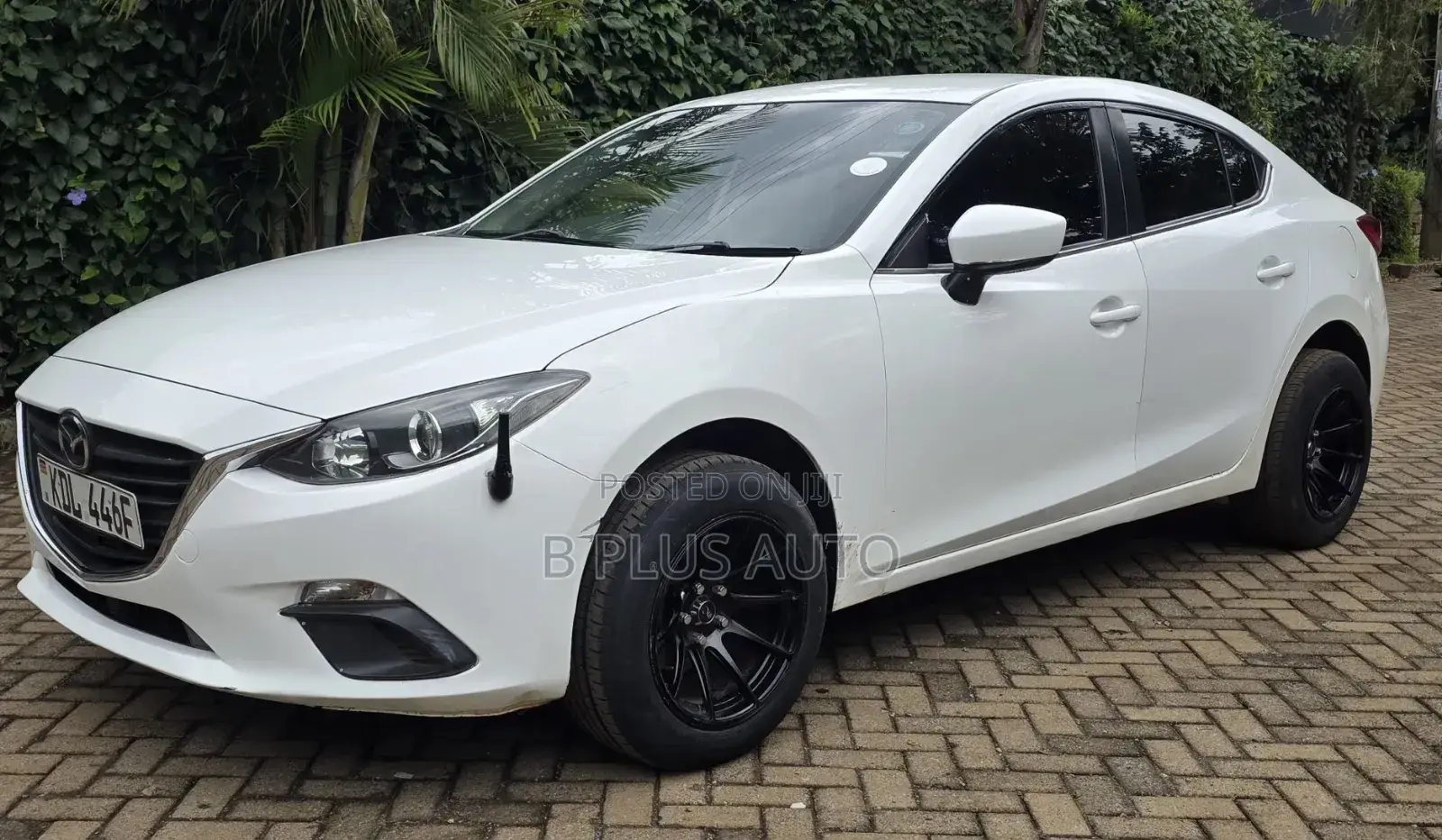 Mazda Axela 2015 White