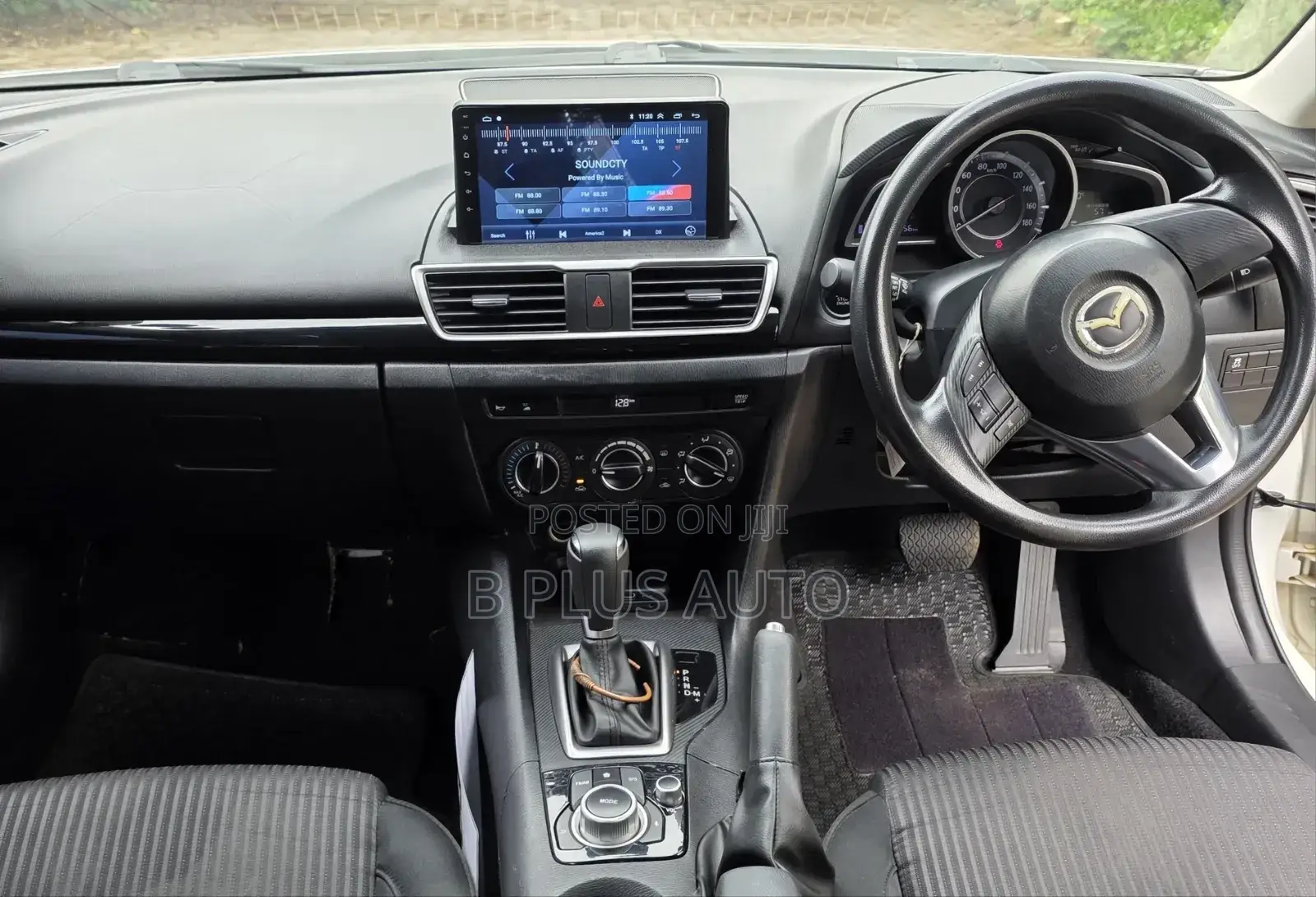 Mazda Axela 2015 White