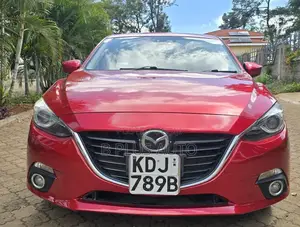 Mazda Axela 2015 Red