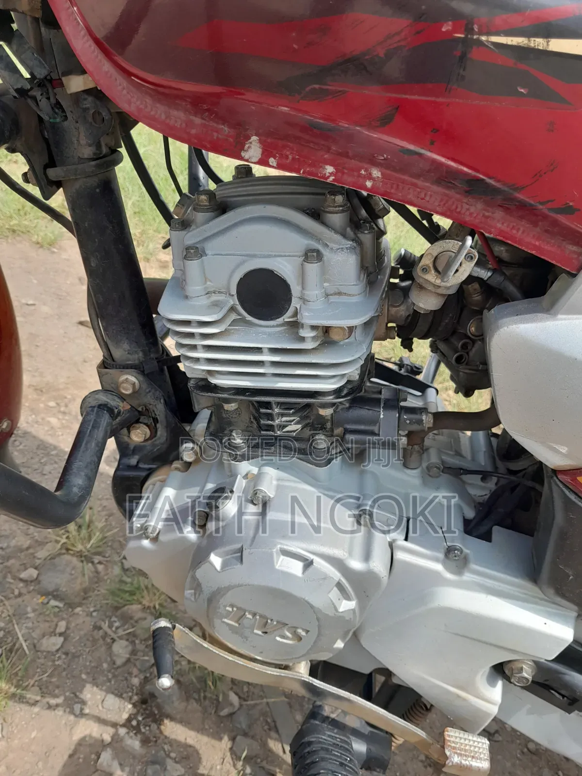 TVS HLX Plus ES 2025 Red