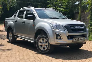 Isuzu D-MAX 2022 Silver