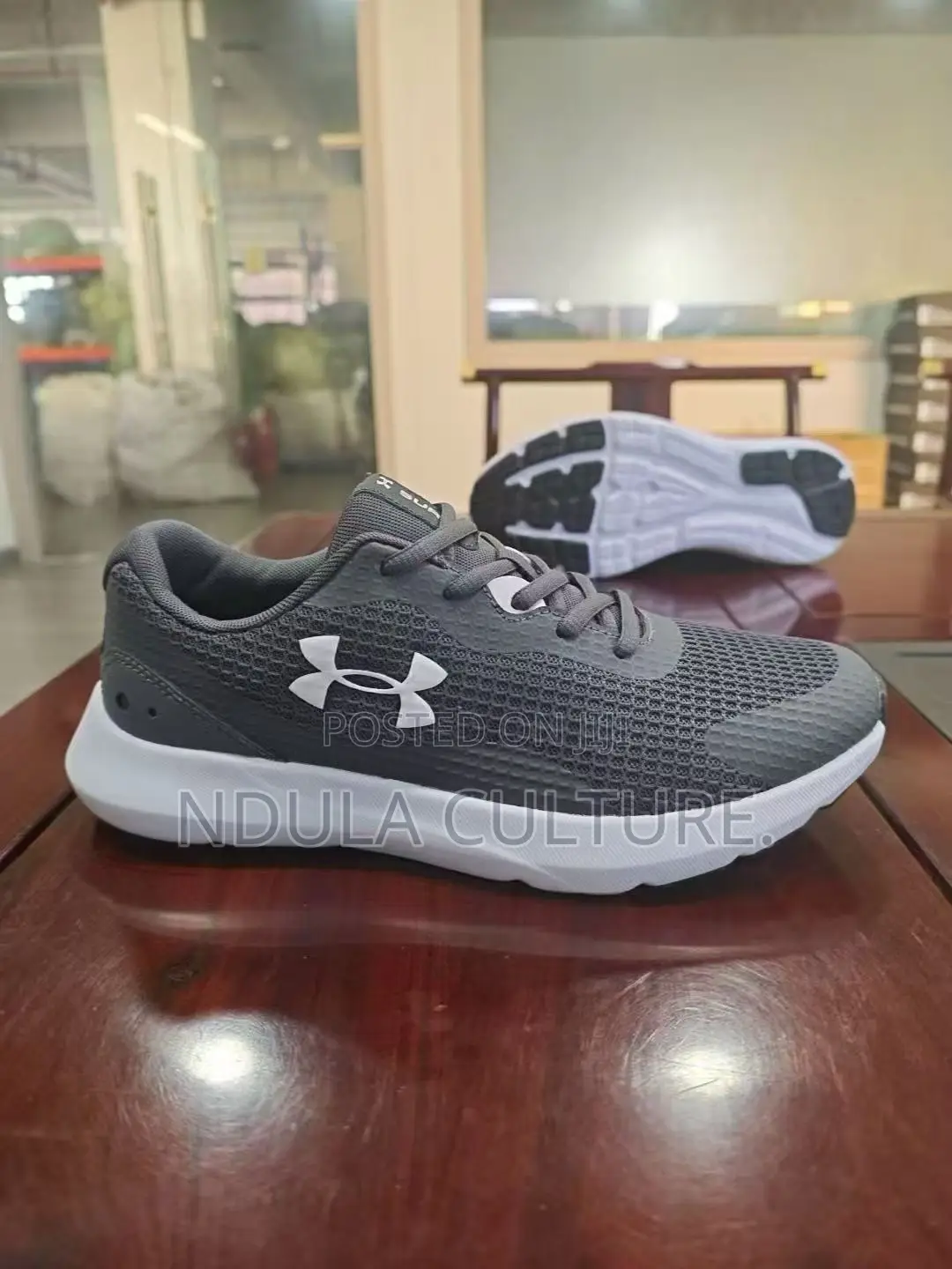 Under Armour Surge 3 Men's Running Shoes