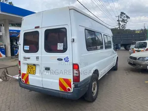 Ford E350 2009 White