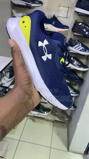 Under Armour Surge 3 Men's Running Shoes
