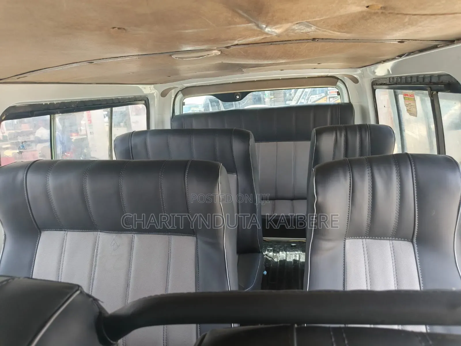 Toyota HiAce 2007 White