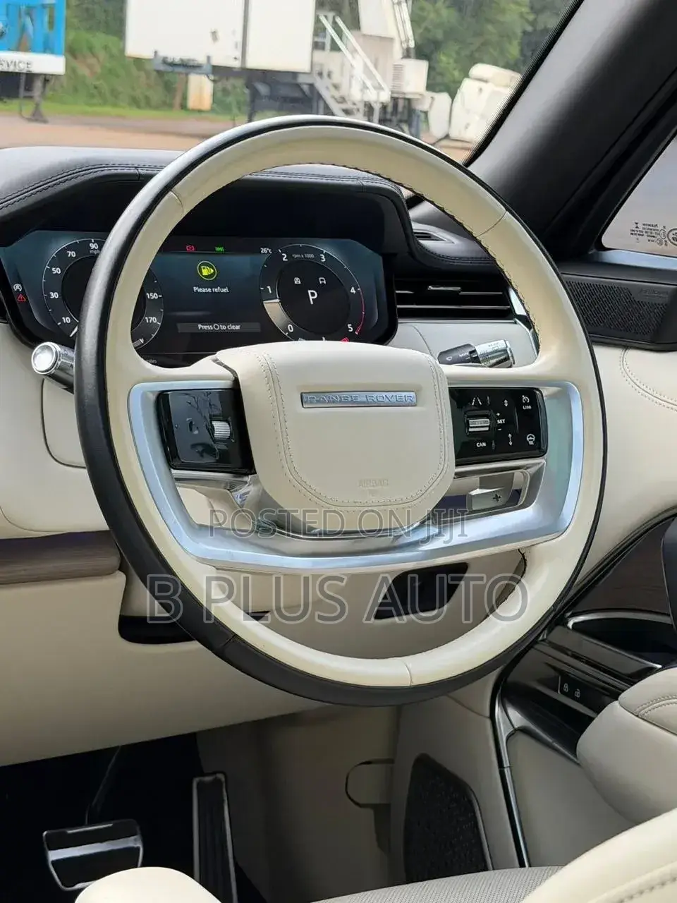 Land Rover Range Rover Vogue 2022 Black
