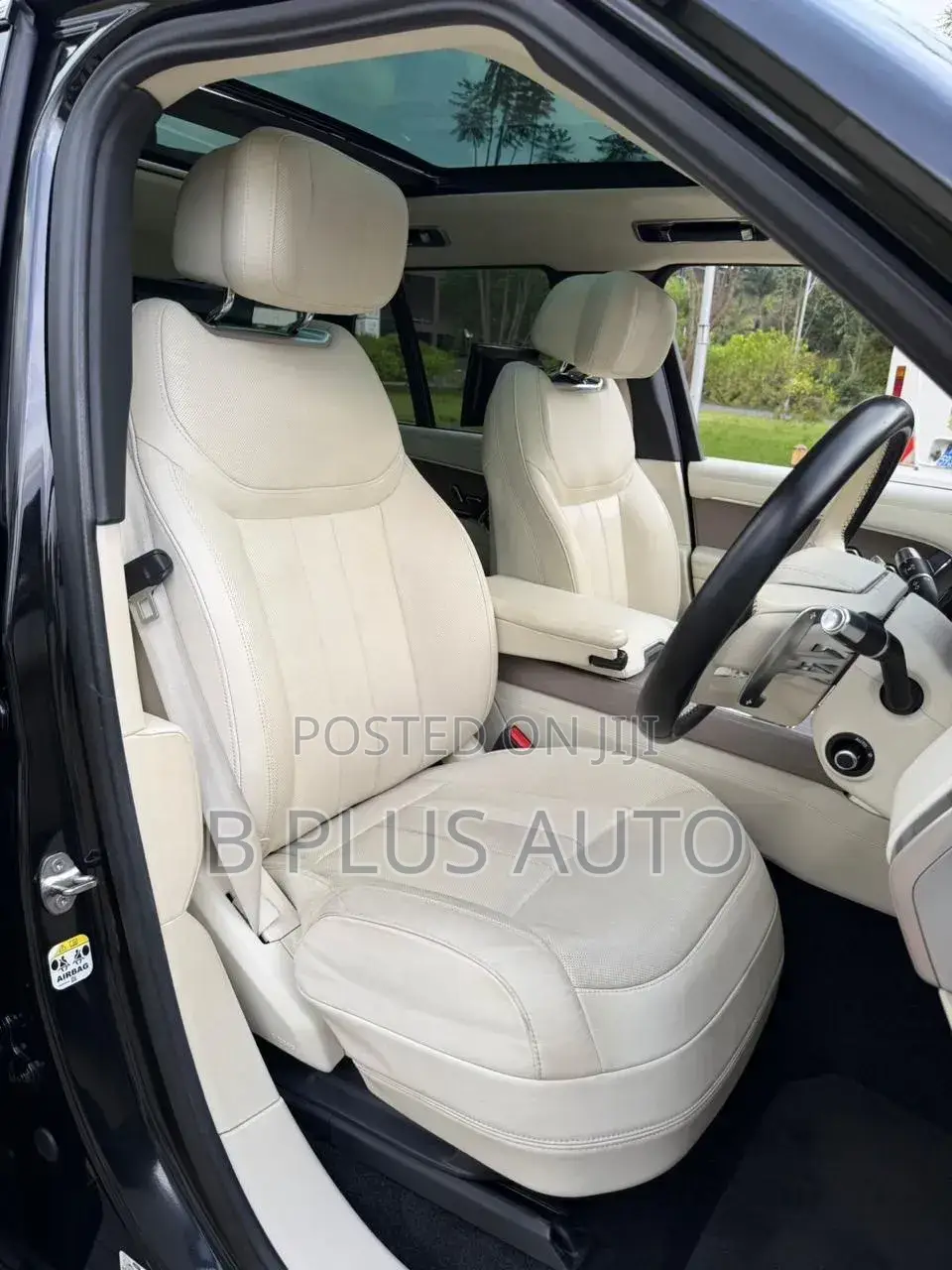 Land Rover Range Rover Vogue 2022 Black