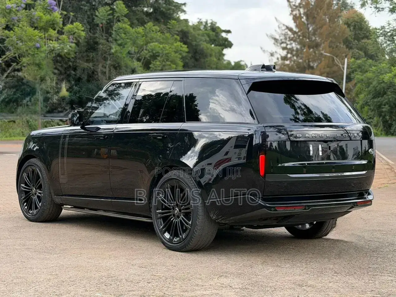 Land Rover Range Rover Vogue 2022 Black