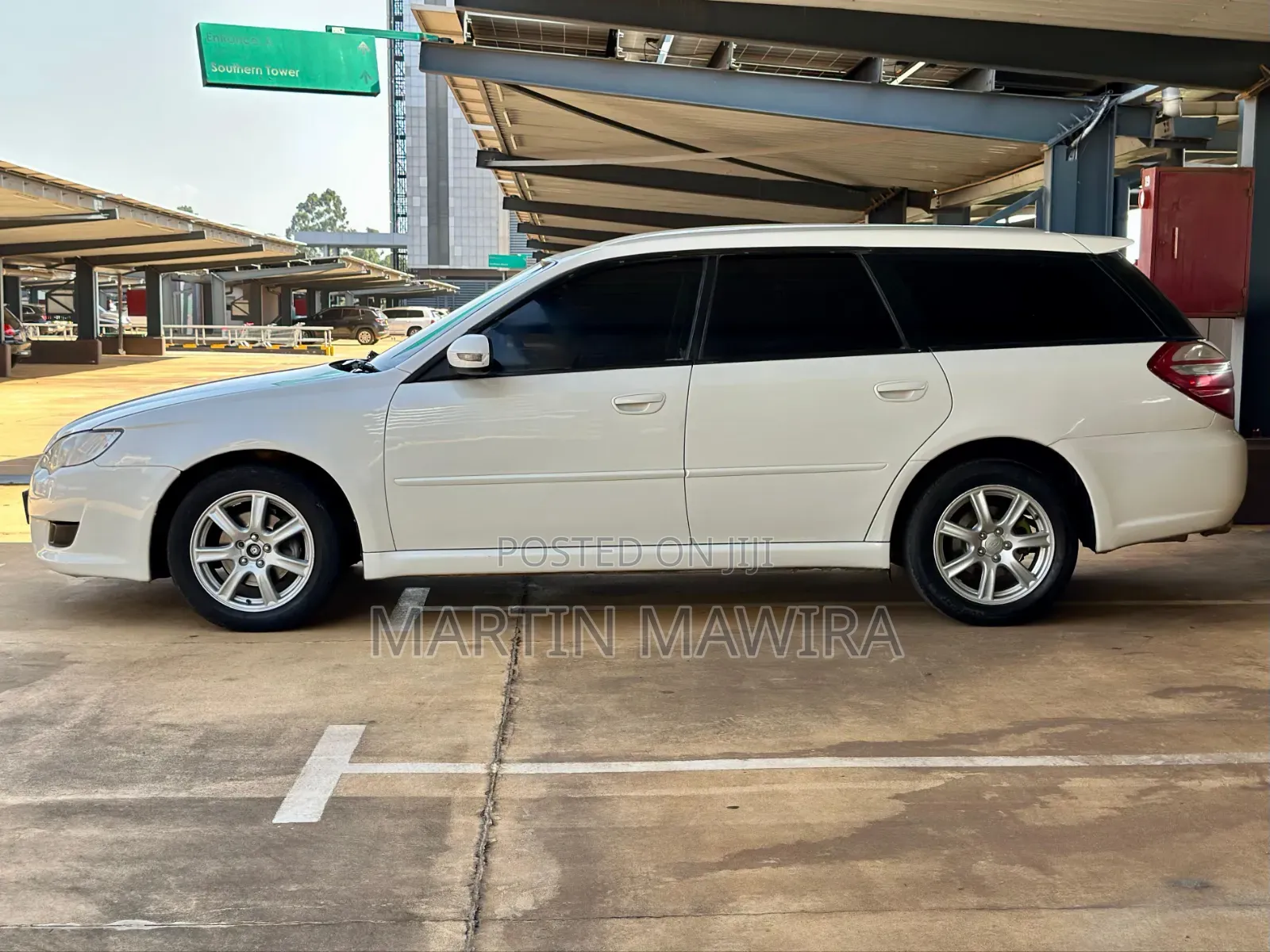 Subaru Legacy 2008 White