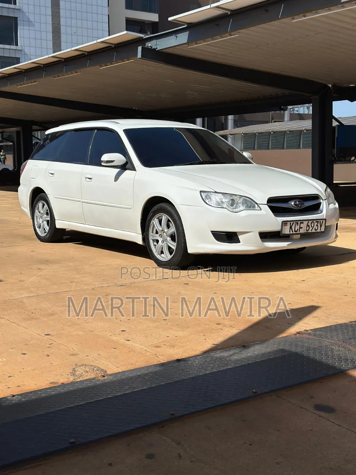 Subaru Legacy 2008 White
