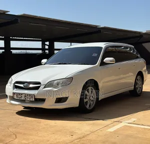 Subaru Legacy 2008 White
