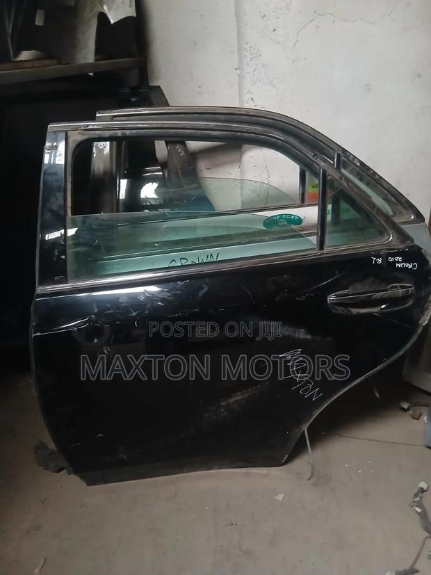 Toyota Crown Athlete 2010 Rear Door