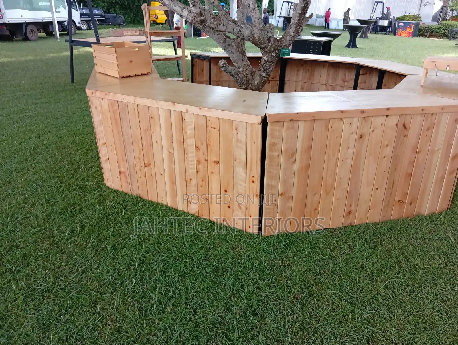 Professional Carpenter Softwood and Hardwood