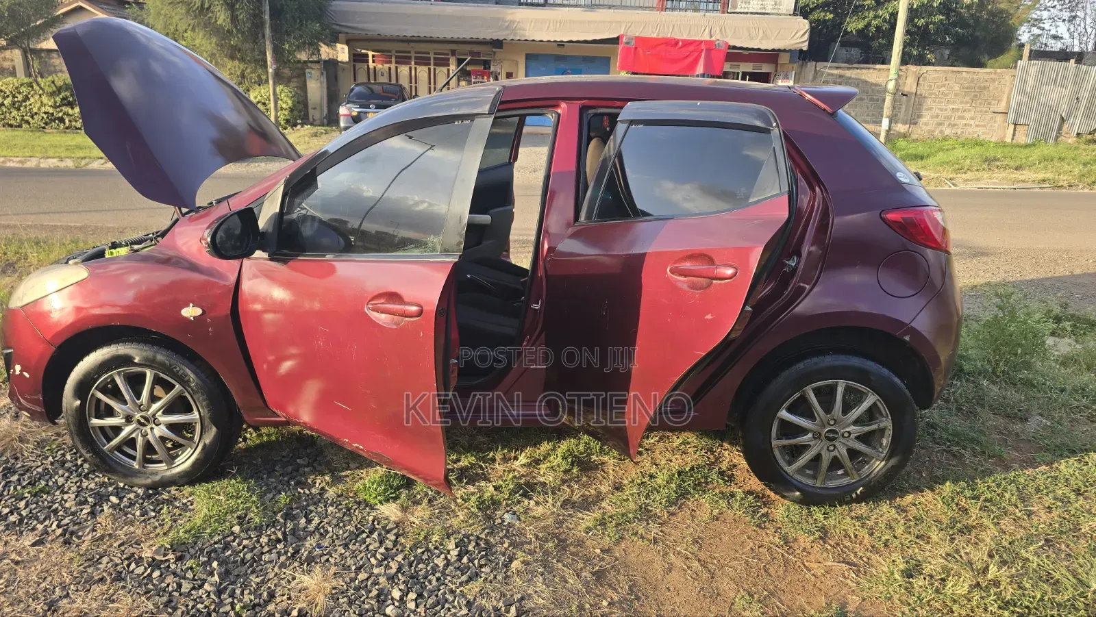 Mazda Demio 2012 Maroon