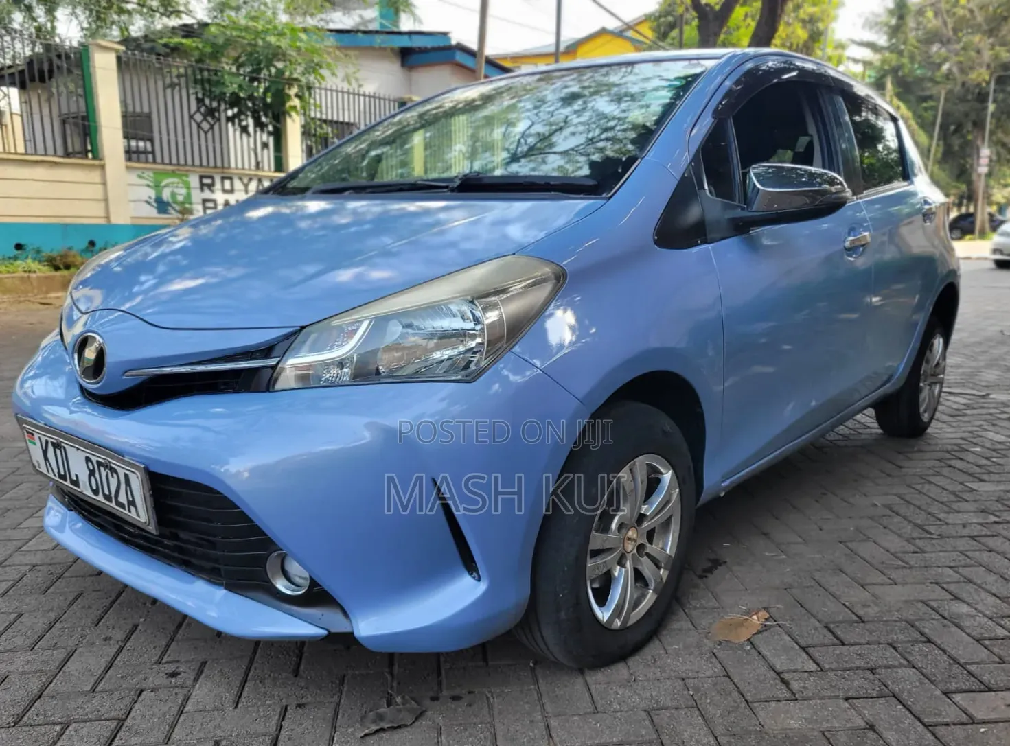 Toyota Vitz 2015 Blue