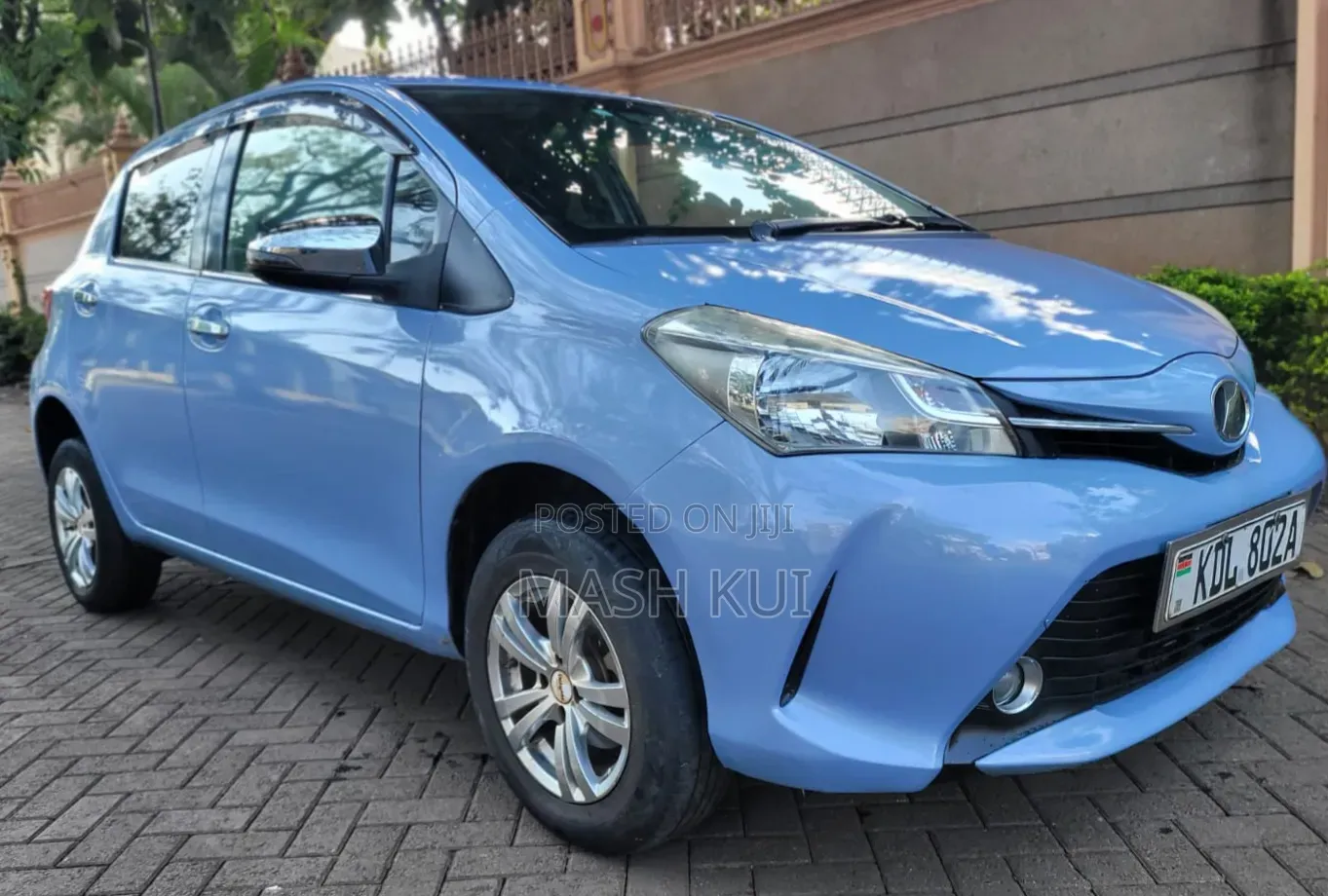 Toyota Vitz 2015 Blue