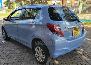 Toyota Vitz 2015 Blue