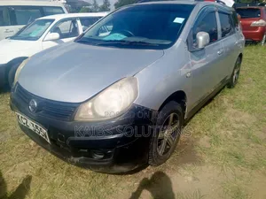 Nissan Advan 2013 Gray