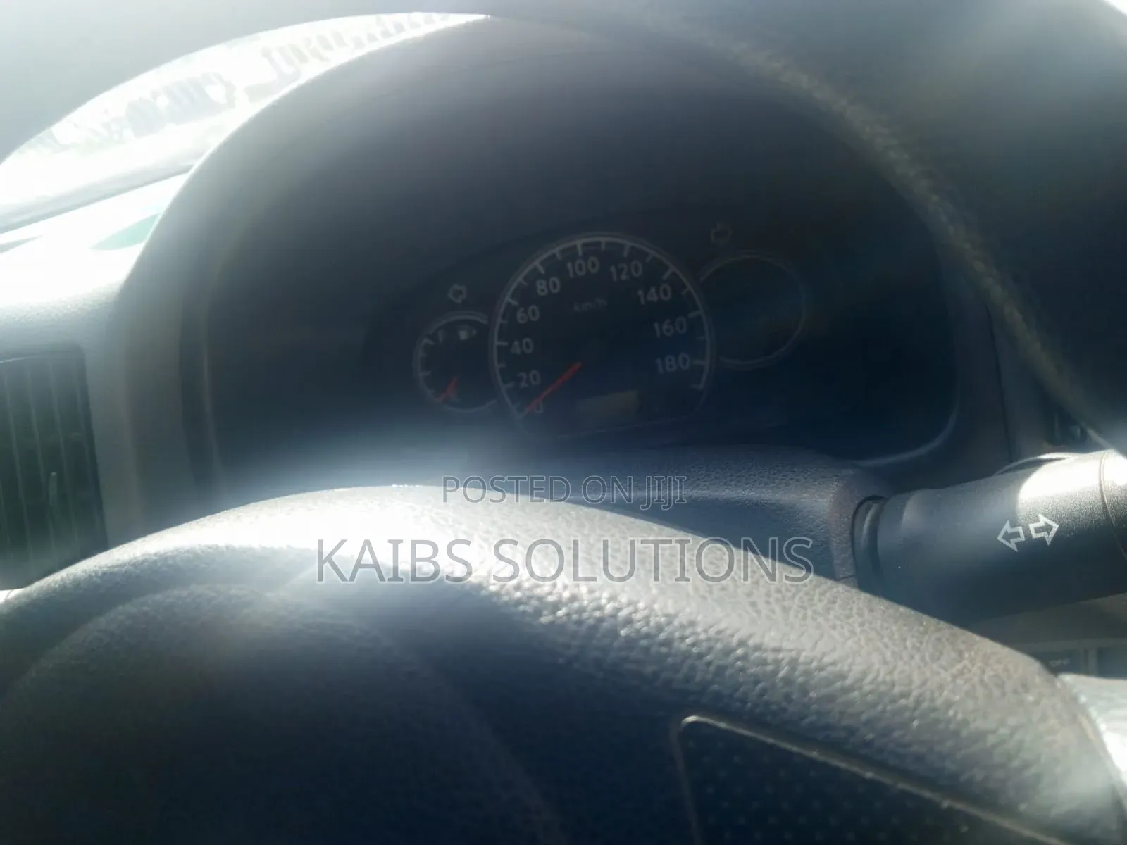 Nissan Advan 2013 Gray