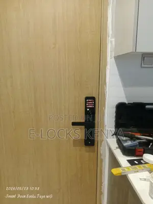 Smart Lock With Fingerprint ,Card,Password and App Control Smart Lock