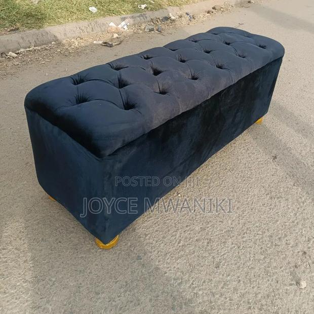 Ottoman Black 4ft