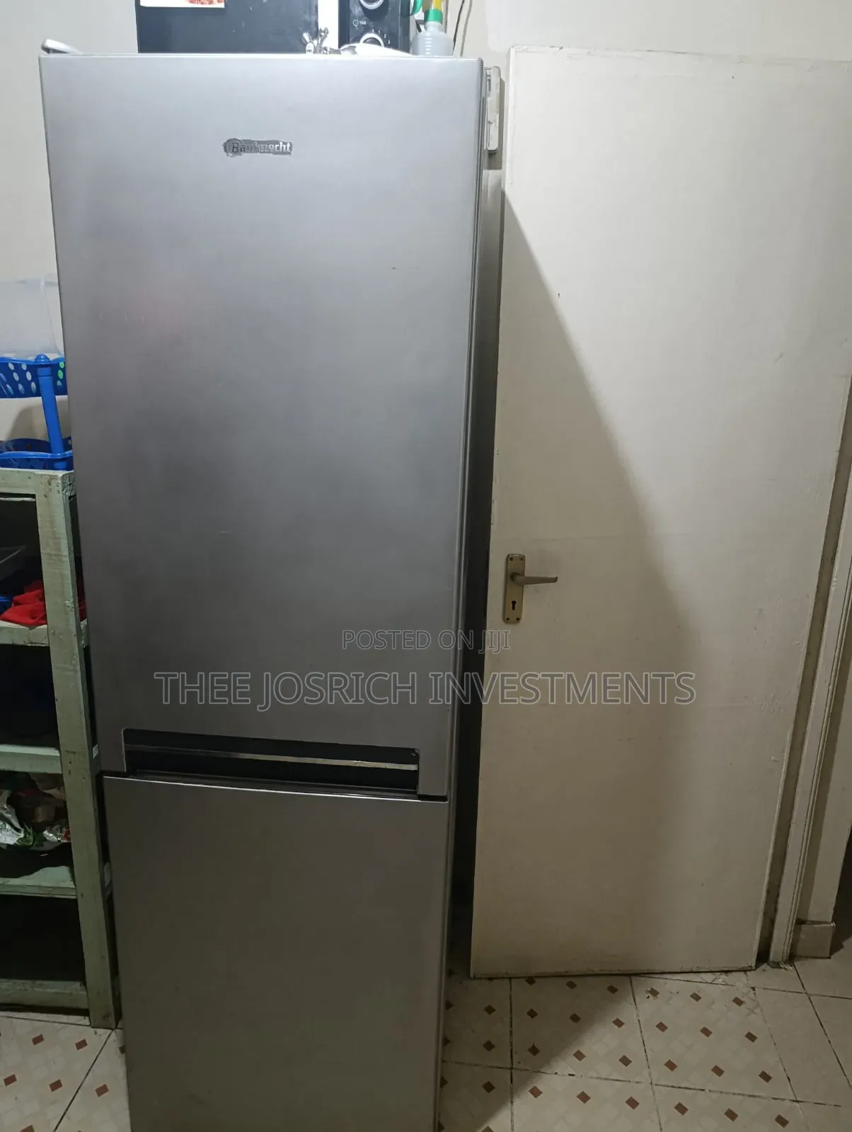 Bauknecht Bottom Freezer Refrigerator 350 Litres
