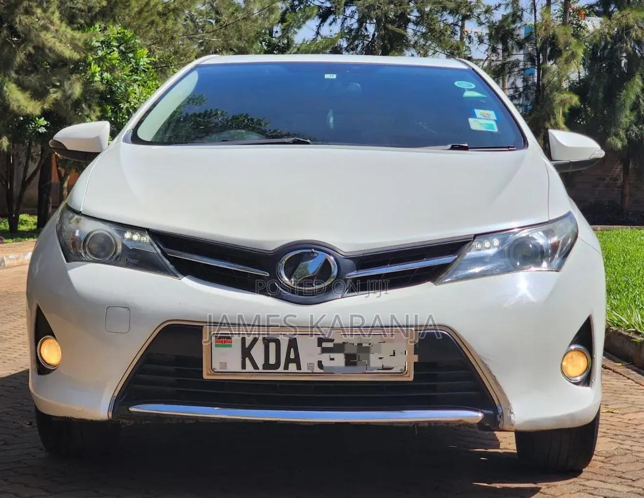 Toyota Auris 2013 White