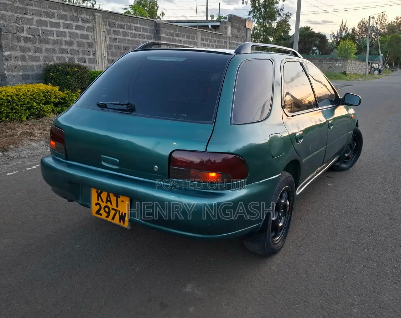 Subaru Impreza 2000 Blue