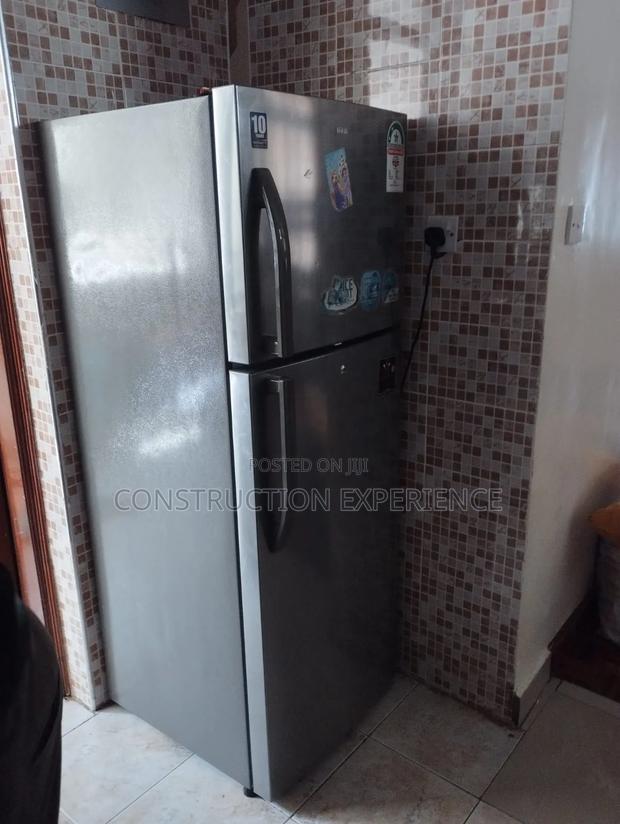 Refrigrator on Sale - main view