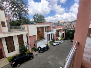 5bdrm House in Lavington, Muthangari for rent