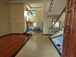 5bdrm House in Lavington, Muthangari for rent