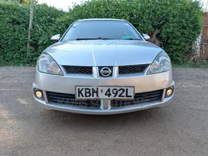 Nissan Wingroad 2004 Silver