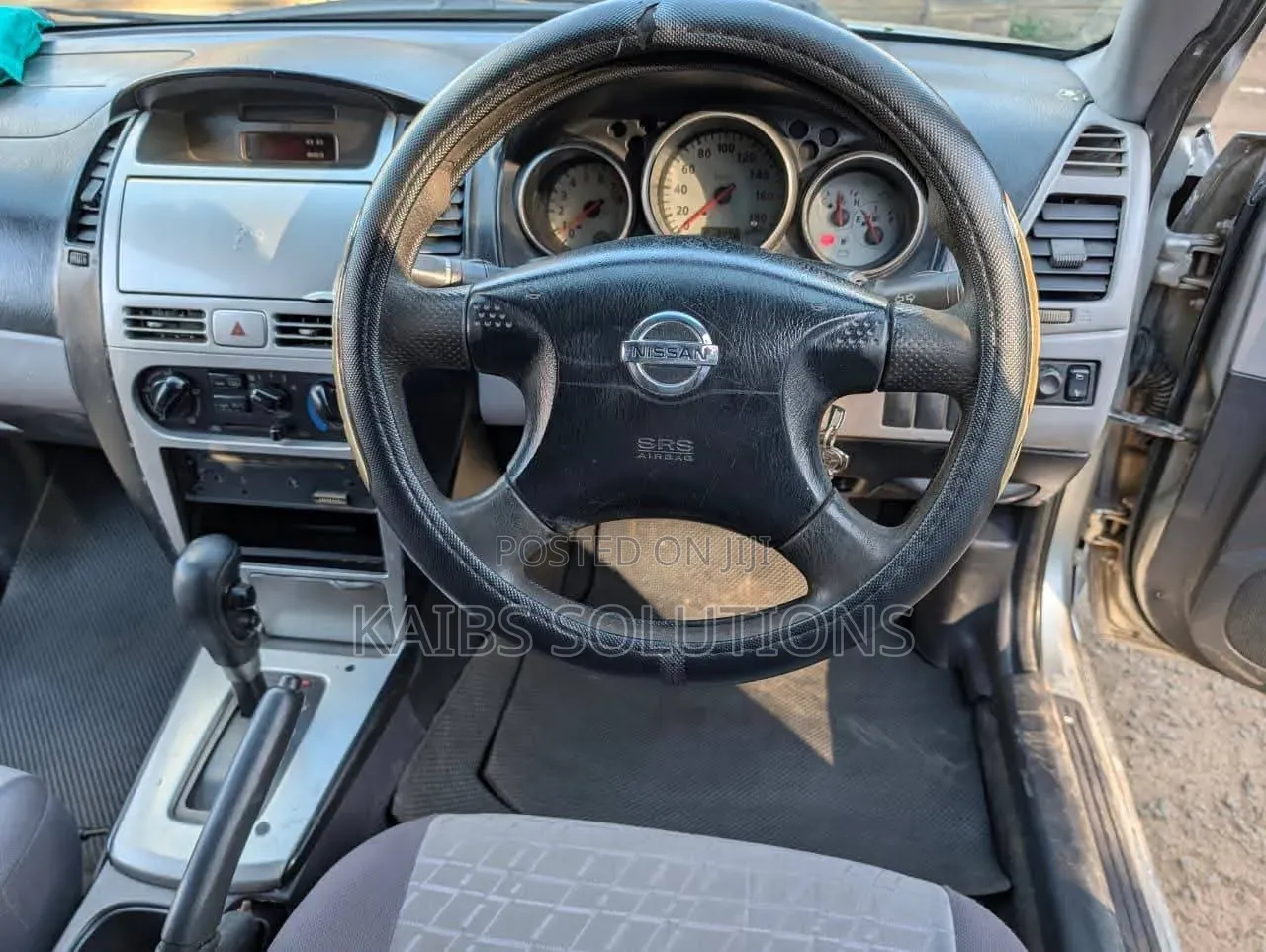 Nissan Wingroad 2004 Silver