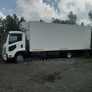 Refrigerated Truck 2013 for Sale